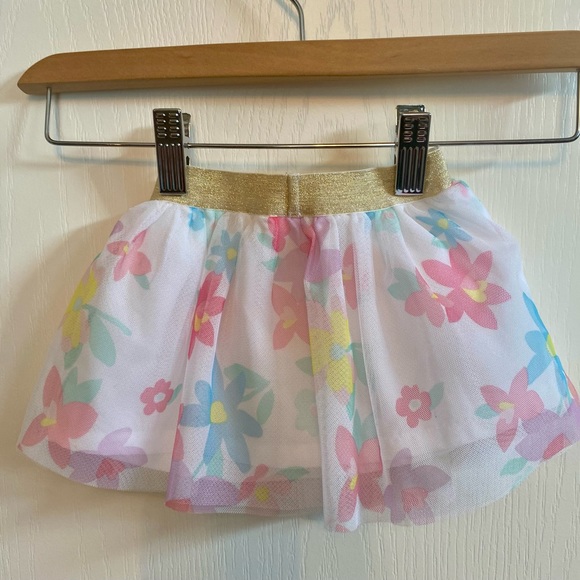 3 for $ 15 Carter’s tutu flower skirt - Picture 6 of 6